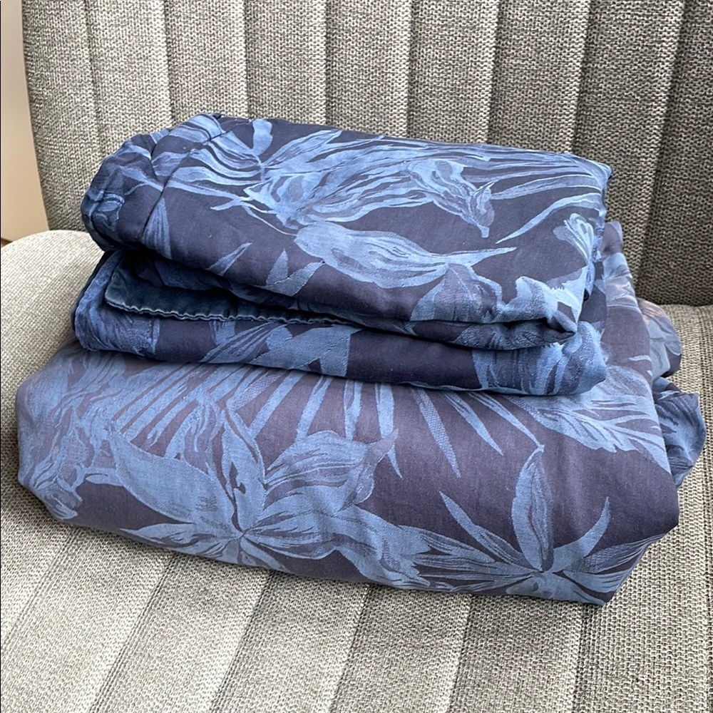 NAUTICAL Queen duvet + two shams; navy tropical floral organic cotton set